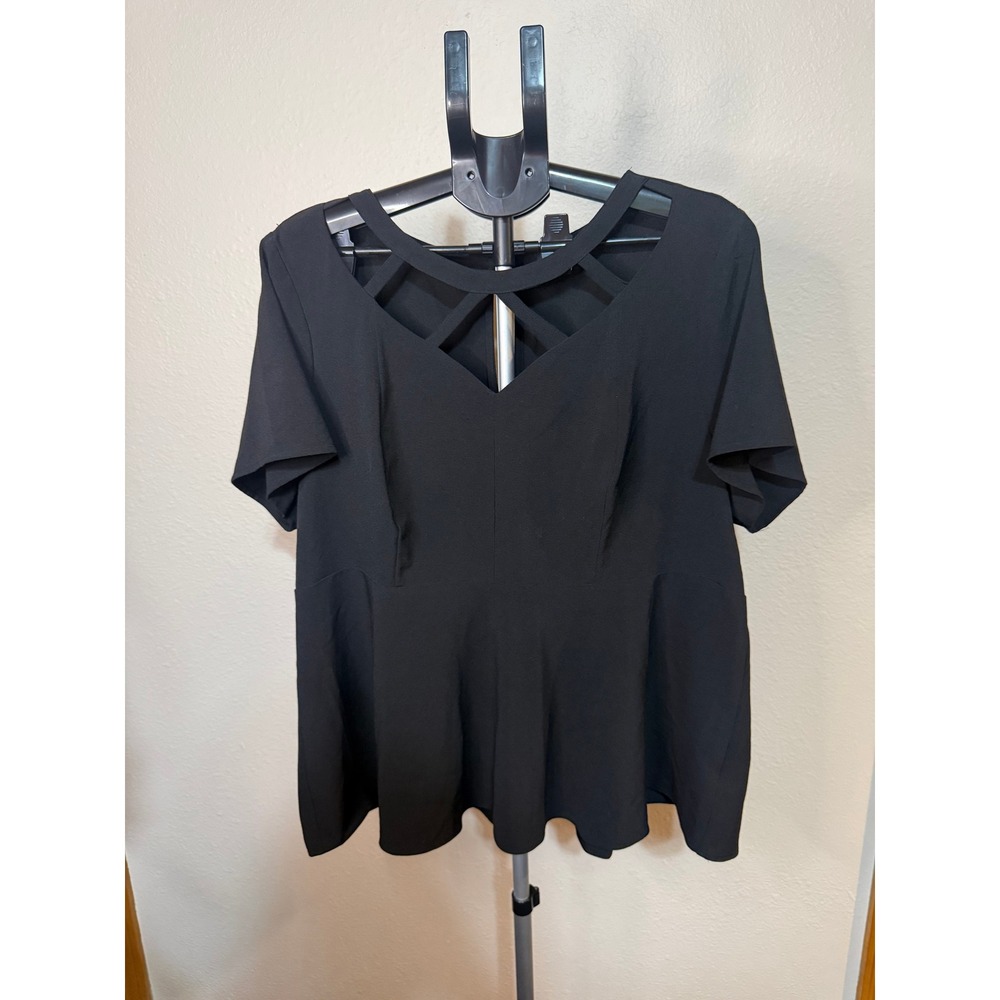 Torrid Womens Black Lattice Strappy Neck Peplum Blouse Top Size 2 Plus